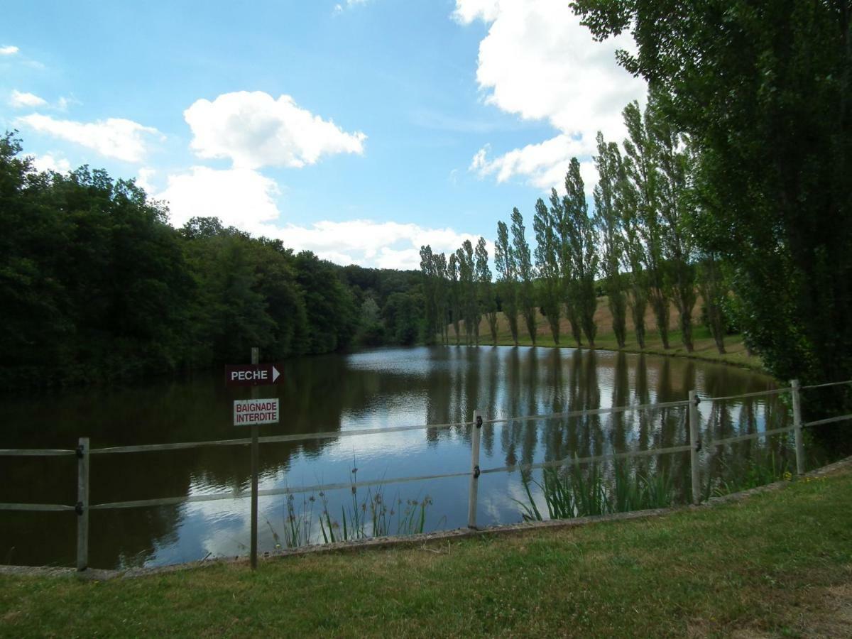 Chalets De La Plaine Villebret Buitenkant foto